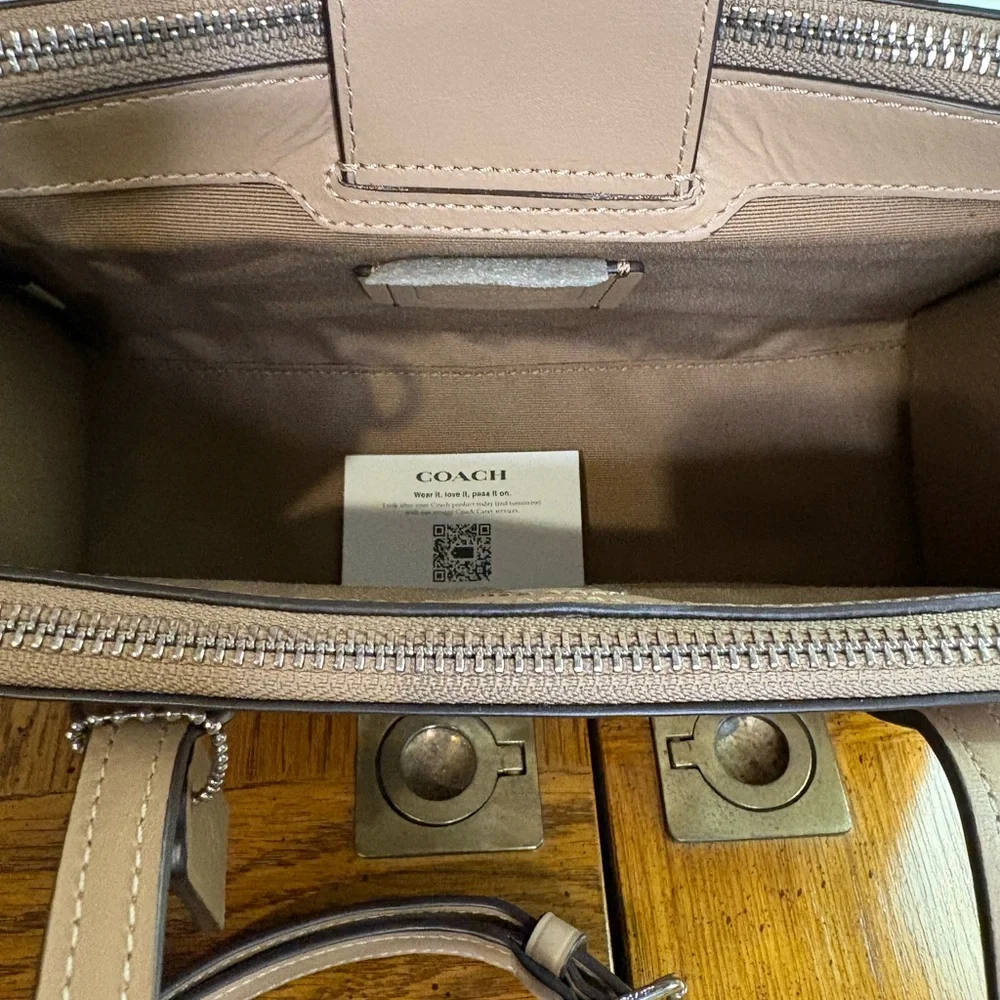 Coach Nina Small Tote - Picture 5 of 7